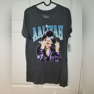 AALIYAH Graphic T-Shirt with Purple and Blue Design